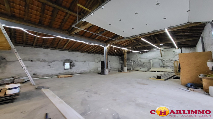 Ma-Cabane - Location Local commercial Saint-Junien, 225 m²