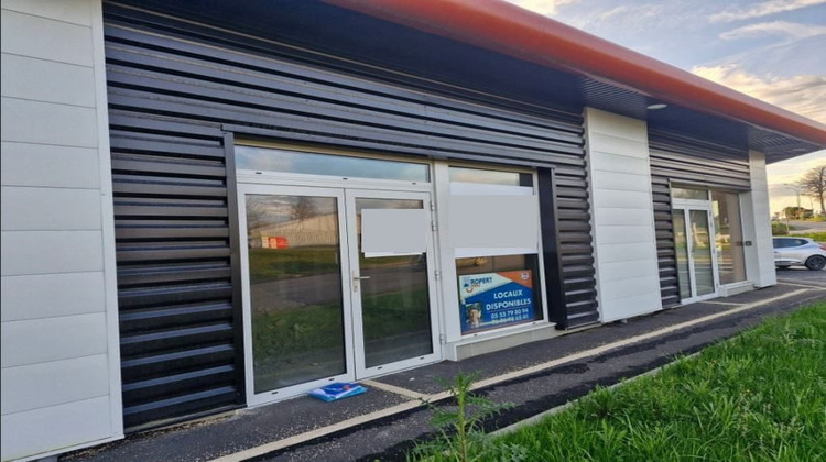 Ma-Cabane - Location Local commercial Saint-Junien, 57 m²