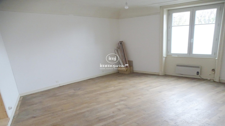 Ma-Cabane - Location Local commercial Saint-Junien, 68 m²