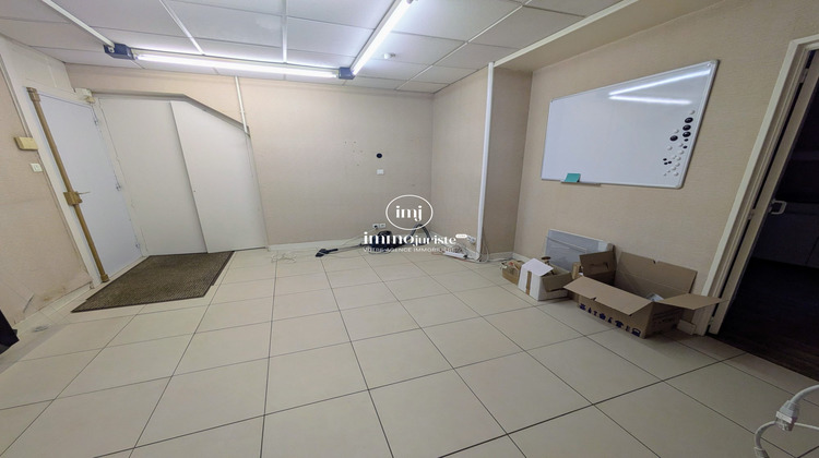 Ma-Cabane - Location Local commercial Saint-Junien, 85 m²