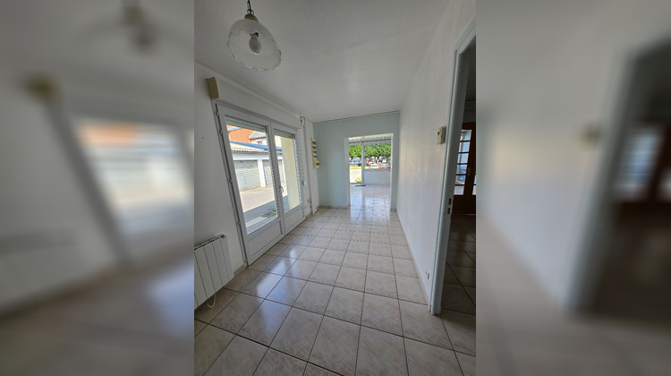 Ma-Cabane - Location Local commercial SAINT-JUST-EN-CHAUSSEE, 62 m²