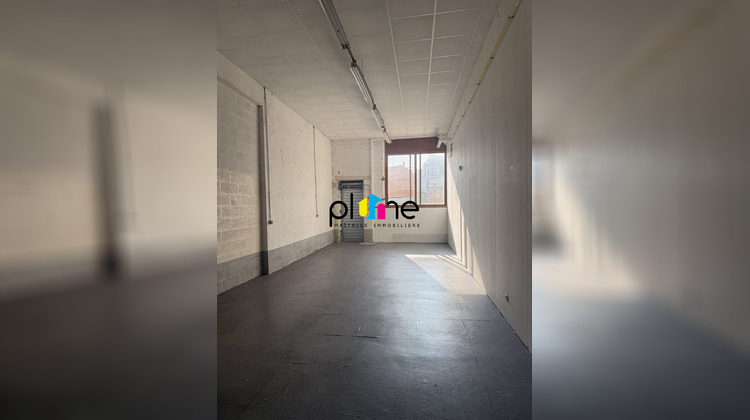 Ma-Cabane - Location Local commercial Saint-Laurent-Blangy, 360 m²