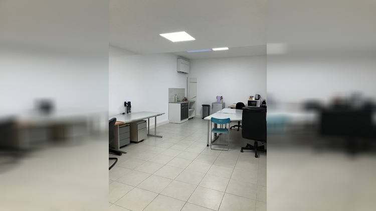Ma-Cabane - Location Local commercial SAINT LAURENT D'AGNY, 20 m²