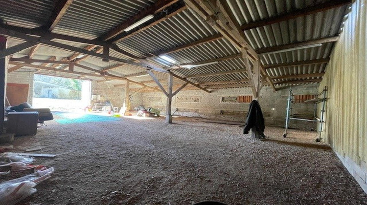 Ma-Cabane - Location Local commercial Saint-Laurent-la-Vernede, 240 m²