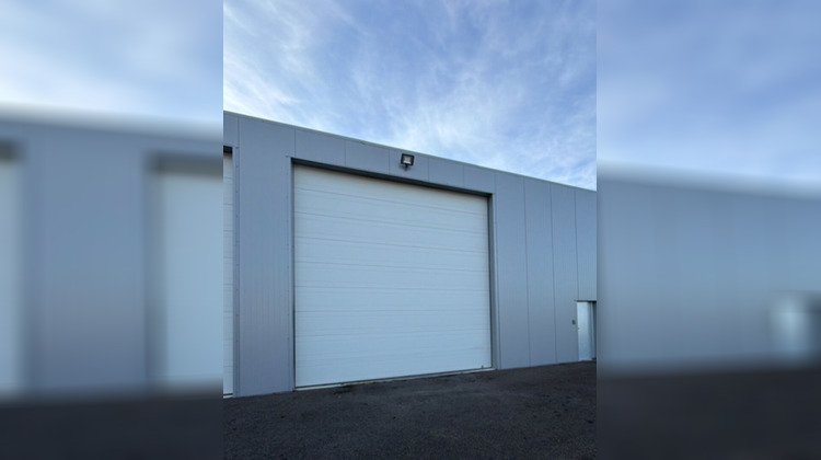 Ma-Cabane - Location Local commercial SAINT-LAURENT-MEDOC, 400 m²