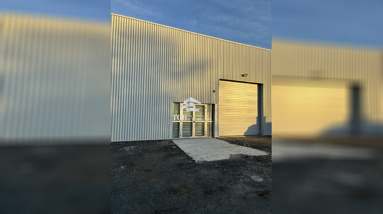 Ma-Cabane - Location Local commercial Saint-Léger-de-Linières, 261 m²