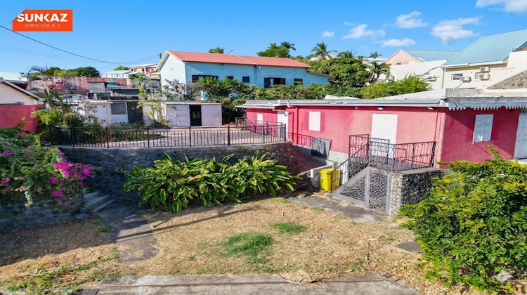Ma-Cabane - Location Local commercial SAINT LEU, 75 m²
