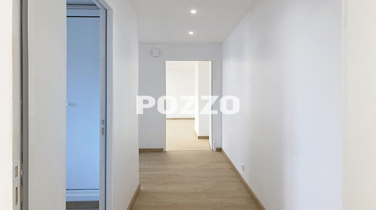 Ma-Cabane - Location Local commercial SAINT-LO, 60 m²