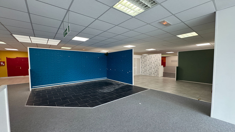 Ma-Cabane - Location Local commercial SAINT-LO, 655 m²