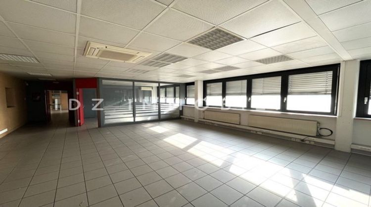 Ma-Cabane - Location Local commercial Saint-Louis, 250 m²