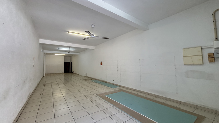 Ma-Cabane - Location Local commercial Saint-Louis, 60 m²