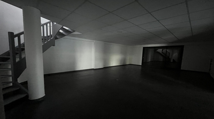 Ma-Cabane - Location Local commercial Saint-Malo, 274 m²