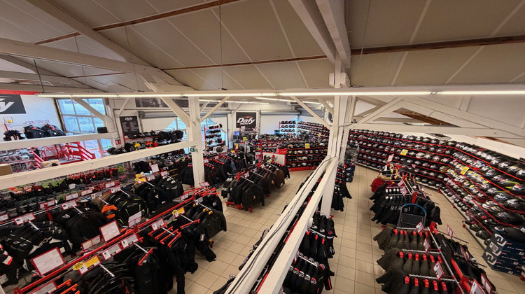 Ma-Cabane - Location Local commercial Saint-Malo, 530 m²