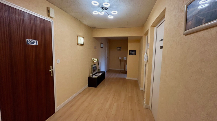 Ma-Cabane - Location Local commercial SAINT-MALO, 21 m²