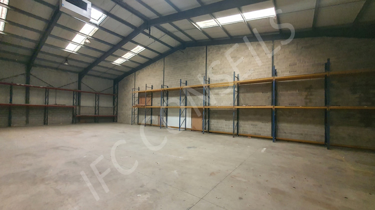 Ma-Cabane - Location Local commercial Saint-Marcel, 450 m²