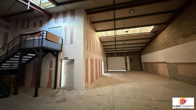 Ma-Cabane - Location Local commercial Saint-Marcel, 343 m²