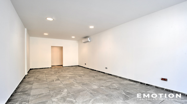 Ma-Cabane - Location Local commercial Saint-Martin, 43 m²