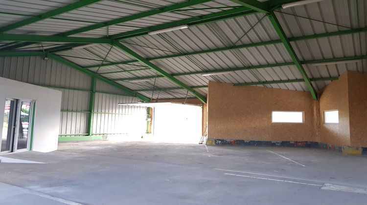 Ma-Cabane - Location Local commercial Saint-Martin-Boulogne, 210 m²