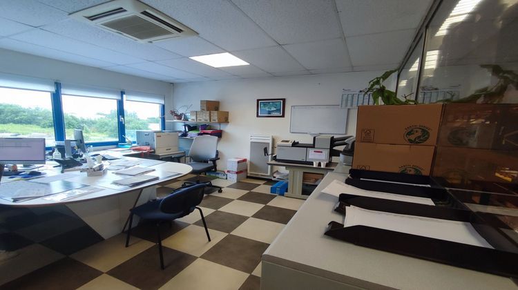 Ma-Cabane - Location Local commercial Saint-Martin-Boulogne, 681 m²