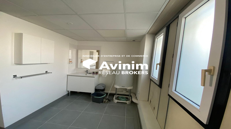 Ma-Cabane - Location Local commercial Saint-Martin-d'Hères, 222 m²