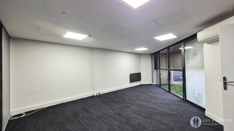 Ma-Cabane - Location Local commercial SAINT-MARTIN-D'HERES, 28 m²
