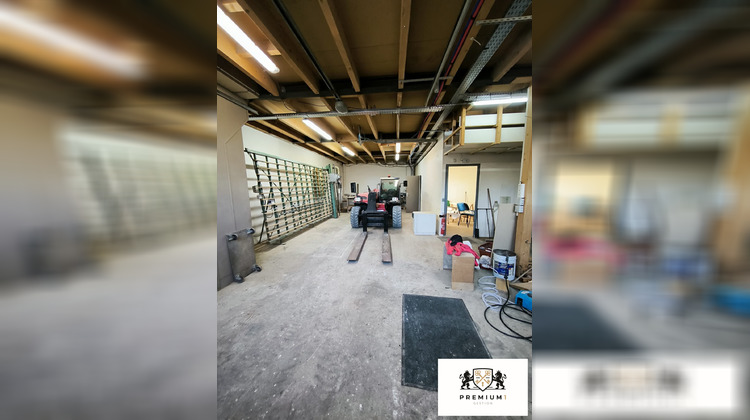 Ma-Cabane - Location Local commercial Saint-Martin-du-Tertre, 150 m²