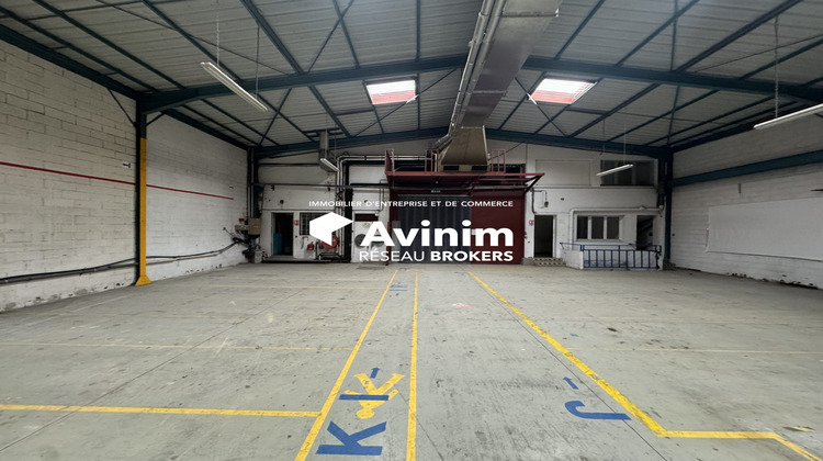 Ma-Cabane - Location Local commercial Saint-Maur-des-Fossés, 750 m²