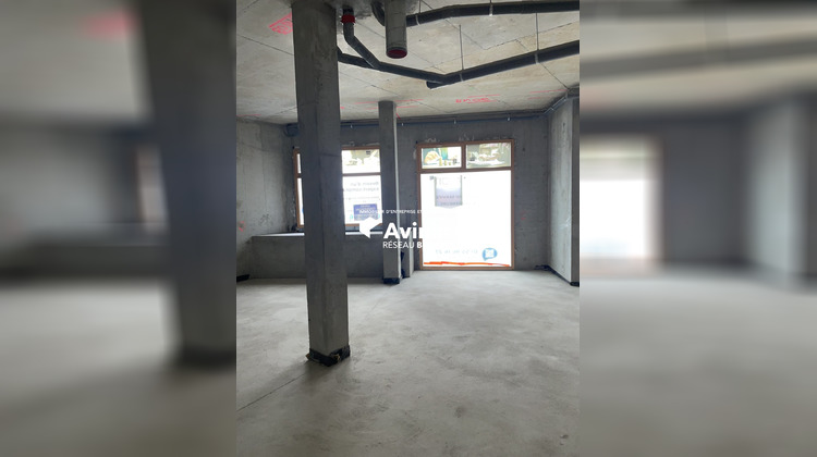 Ma-Cabane - Location Local commercial Saint-Maur-des-Fossés, 80 m²