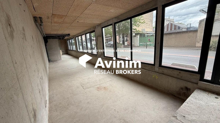 Ma-Cabane - Location Local commercial Saint-Maur-des-Fossés, 89 m²
