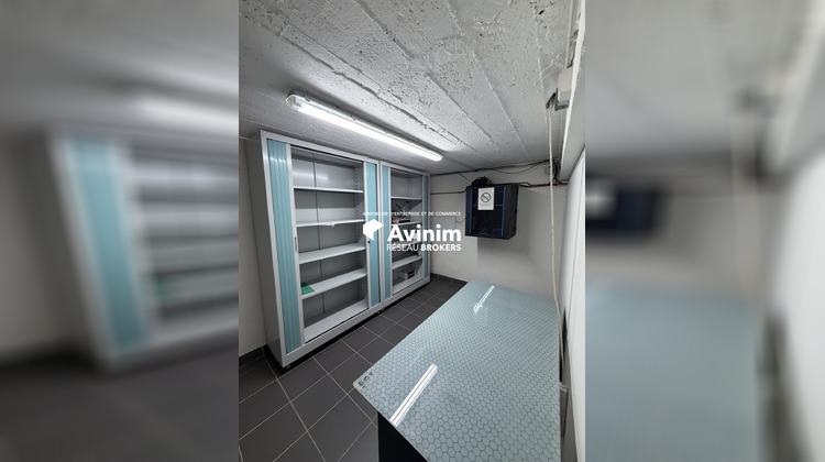 Ma-Cabane - Location Local commercial Saint-Maur-des-Fossés, 90 m²