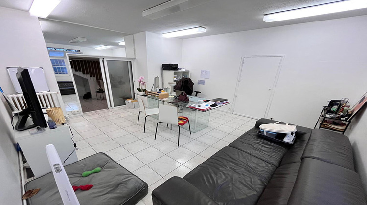 Ma-Cabane - Location Local commercial SAINT-MAUR-DES-FOSSES, 55 m²