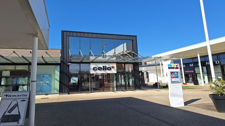 Ma-Cabane - Location Local commercial Saint-Maximin, 347 m²