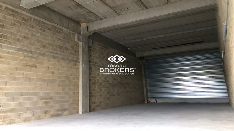 Ma-Cabane - Location Local commercial Saint-Maximin, 100 m²