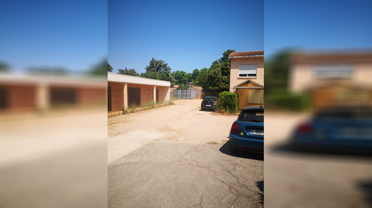 Ma-Cabane - Location Local commercial SAINT-MAXIMIN-LA-SAINTE-BAUME, 80 m²