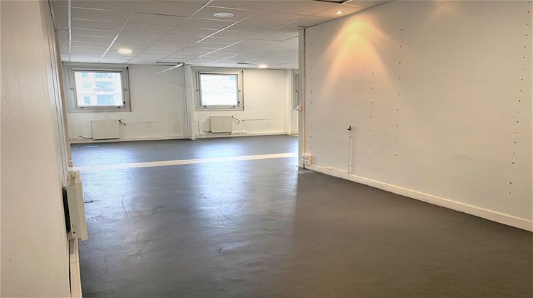 Ma-Cabane - Location Local commercial SAINT-OUEN, 265 m²