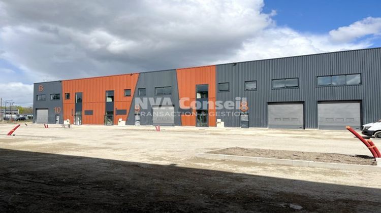 Ma-Cabane - Location Local commercial Saint-Ouen-l'Aumône, 908 m²