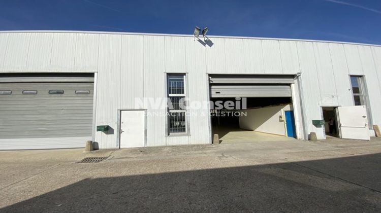 Ma-Cabane - Location Local commercial Saint-Ouen-l'Aumône, 150 m²