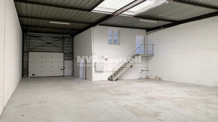 Ma-Cabane - Location Local commercial Saint-Ouen-l'Aumône, 148 m²