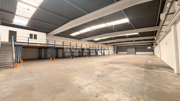Ma-Cabane - Location Local commercial Saint-Ouen-l'Aumône, 2400 m²