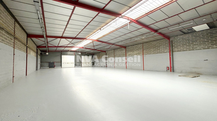 Ma-Cabane - Location Local commercial Saint-Ouen-l'Aumône, 408 m²