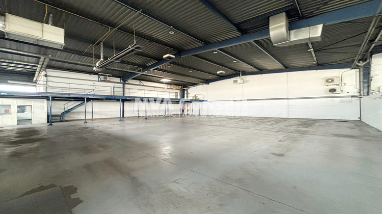 Ma-Cabane - Location Local commercial Saint-Ouen-l'Aumône, 4404 m²