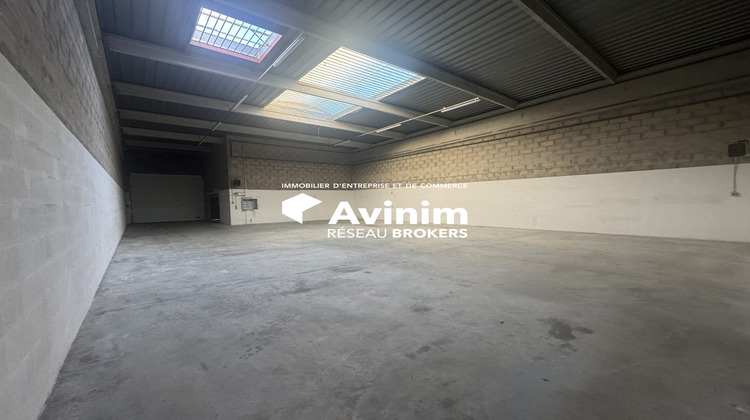 Ma-Cabane - Location Local commercial Saint-Ouen-l'Aumône, 336 m²