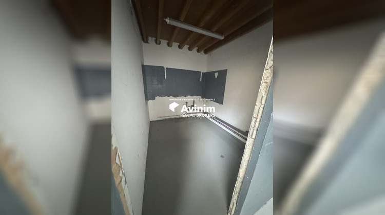 Ma-Cabane - Location Local commercial Saint-Ouen-l'Aumône, 336 m²