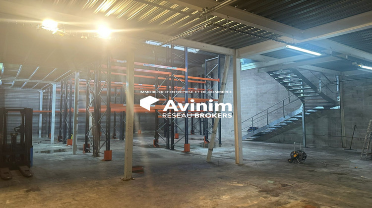 Ma-Cabane - Location Local commercial Saint-Ouen-l'Aumône, 350 m²