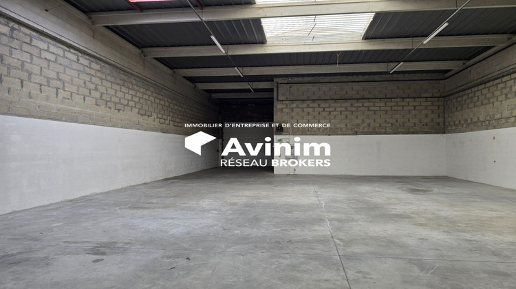 Ma-Cabane - Location Local commercial Saint-Ouen-l'Aumône, 336 m²