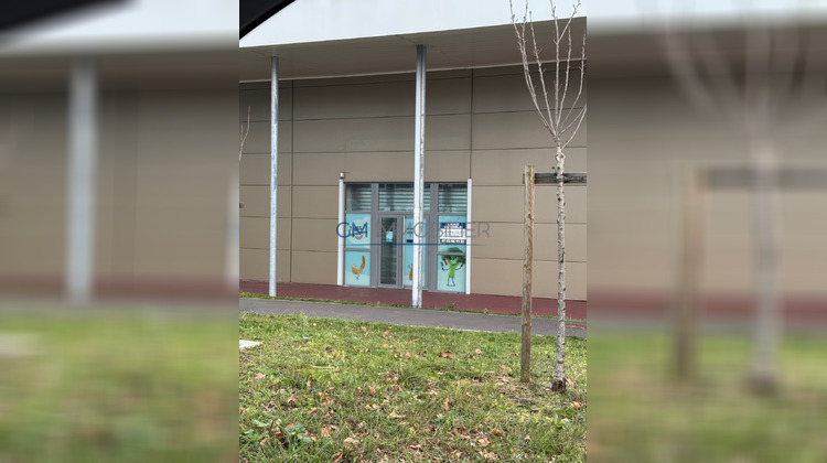 Ma-Cabane - Location Local commercial Saint-Paul-lès-Dax, 400 m²