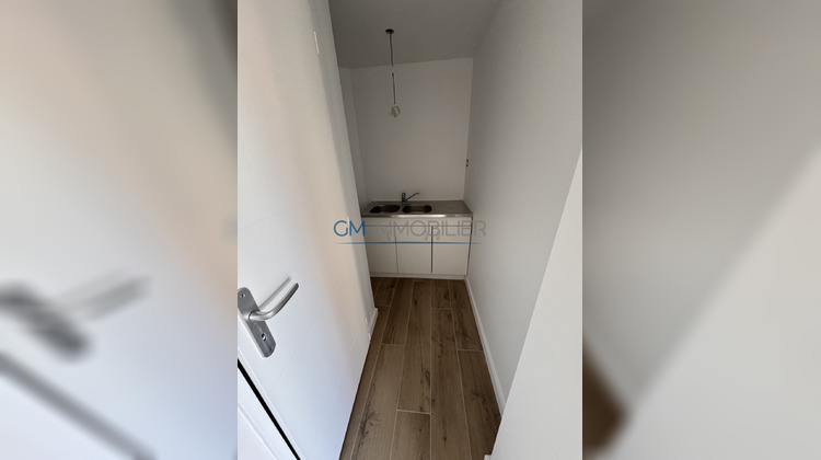 Ma-Cabane - Location Local commercial Saint-Paul-lès-Dax, 111 m²