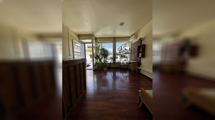 Ma-Cabane - Location Local commercial Saint-Pierre, 50 m²