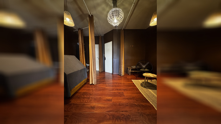 Ma-Cabane - Location Local commercial Saint-Pierre, 50 m²