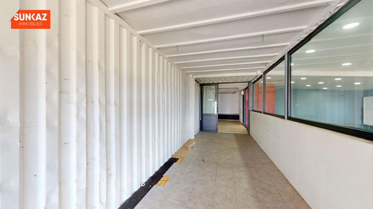 Ma-Cabane - Location Local commercial SAINT PIERRE, 120 m²
